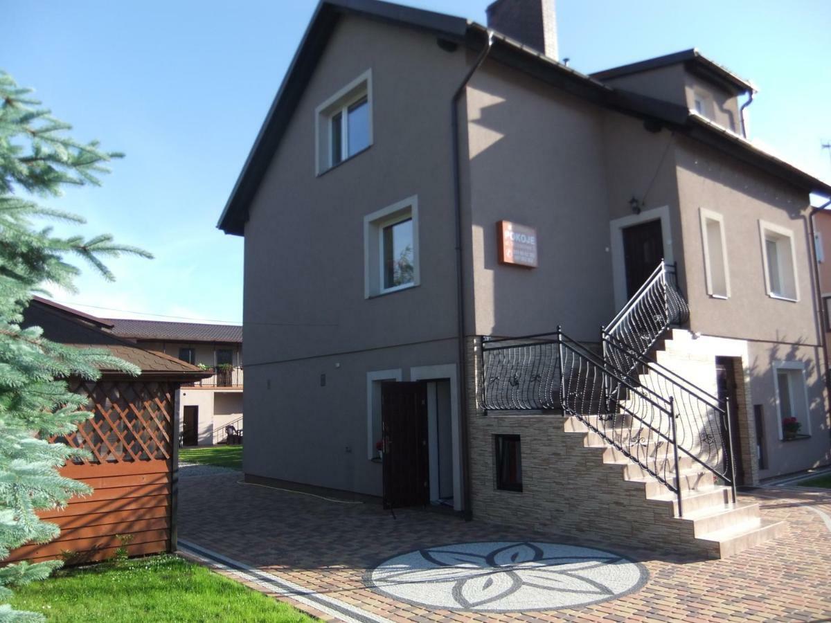 Ferienwohnung Pokoje U Elzbiety Leba Exterior foto